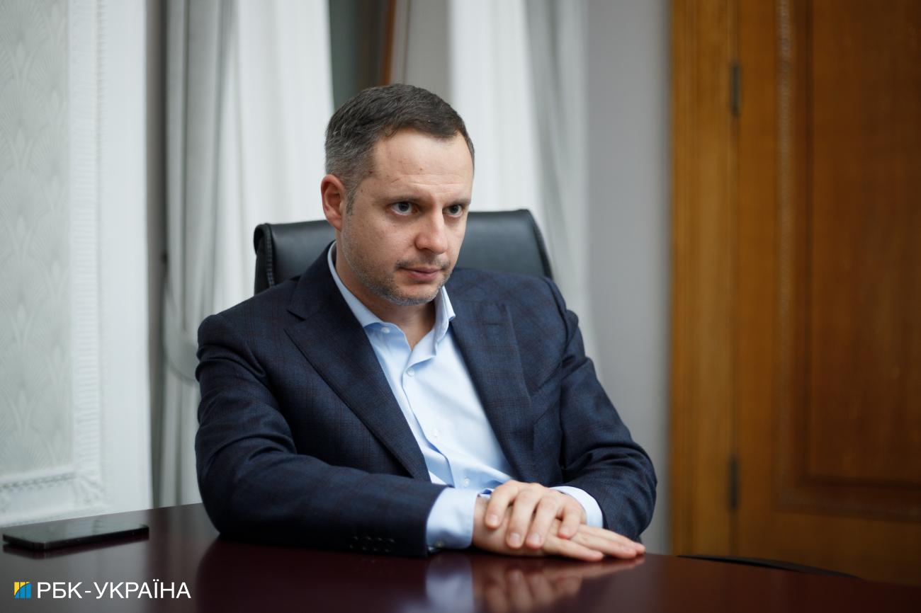 Ростислав Шурма: Безвозвратные потери экономики Украины сейчас – 2-3 млрд долларов в месяц